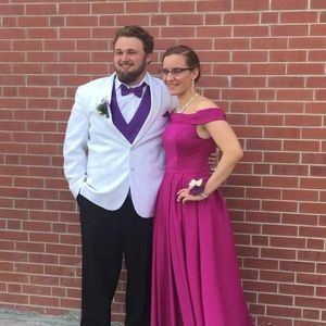 Meet your Posher, Alyson